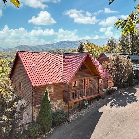 Movie Theater Hot Tub View Mountain Escape Villa Gatlinburg Luaran gambar