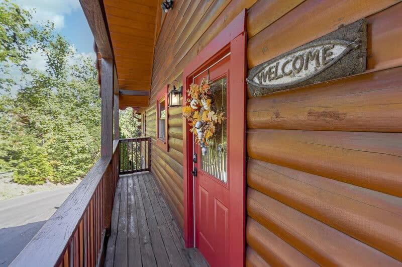 Movie Theater Hot Tub View Mountain Escape Villa Gatlinburg Luaran gambar