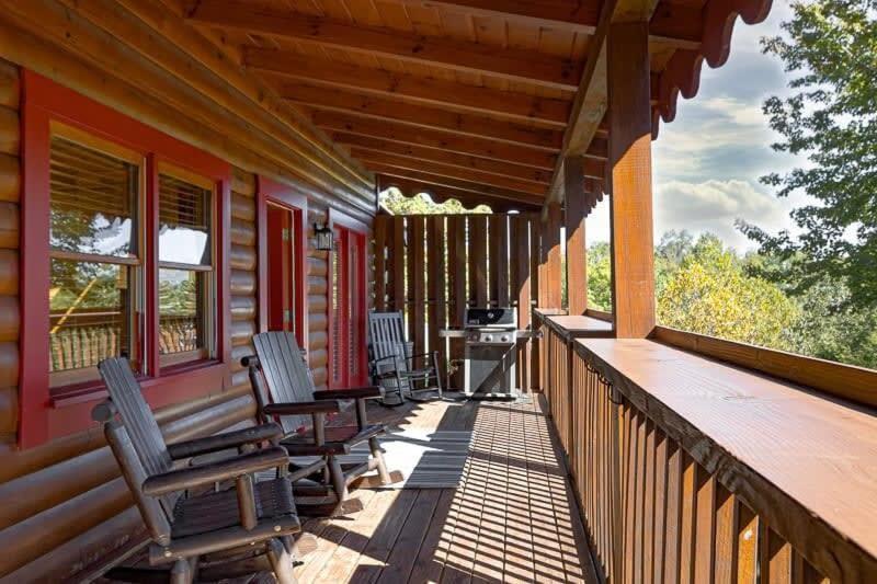 Movie Theater Hot Tub View Mountain Escape Villa Gatlinburg Luaran gambar